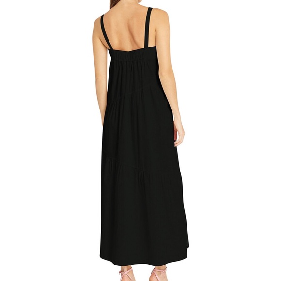 Donna Morgan Black Maxi Dress with side pockets - Picture 2 of 3